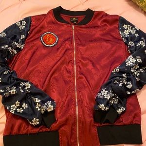 Silky Mulan zip-up jacket in EUC!